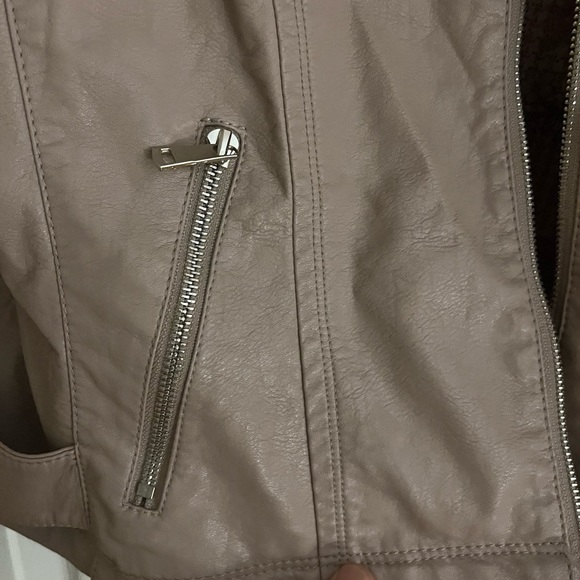 Brand new tan Bomber jacket women’s - Picture 3 of 11